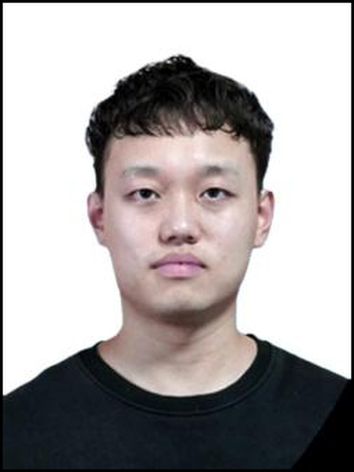 徐伟龙 · 证件照